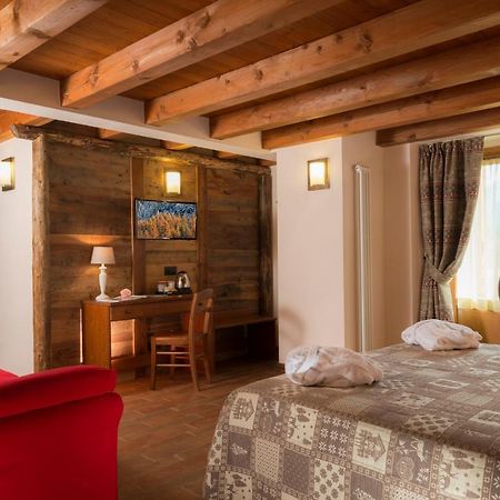 Dresalwoald Bed & Breakfast Gressoney-Saint-Jean Bagian luar foto