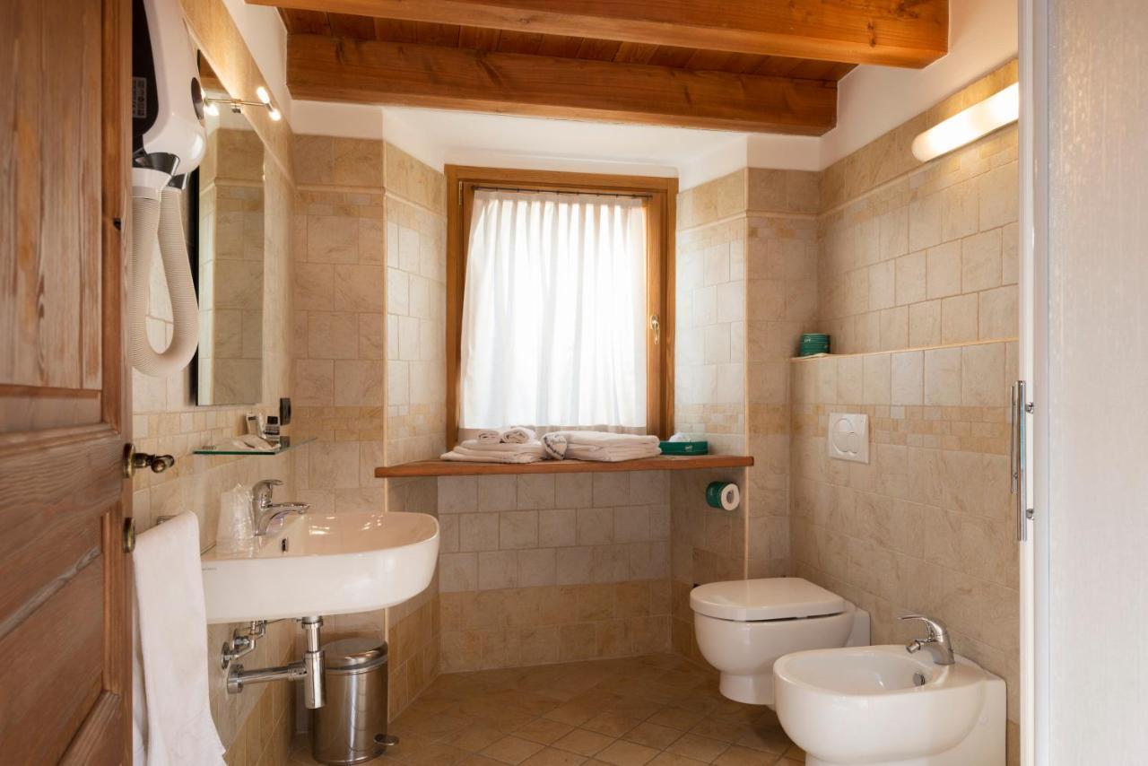 Dresalwoald Bed & Breakfast Gressoney-Saint-Jean Bagian luar foto