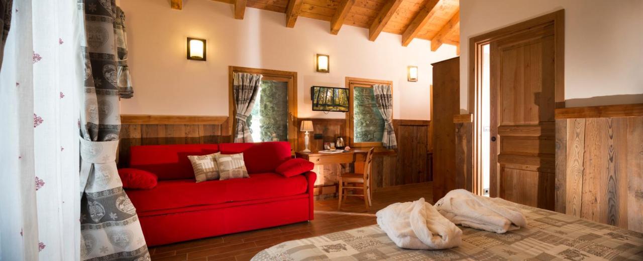 Dresalwoald Bed & Breakfast Gressoney-Saint-Jean Bagian luar foto