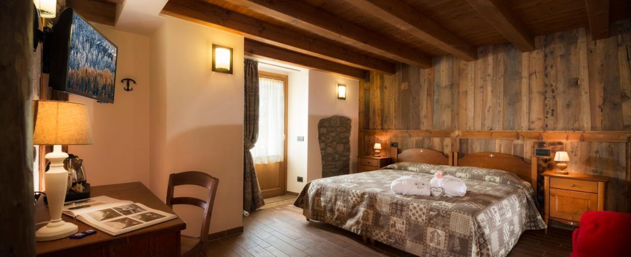 Dresalwoald Bed & Breakfast Gressoney-Saint-Jean Bagian luar foto